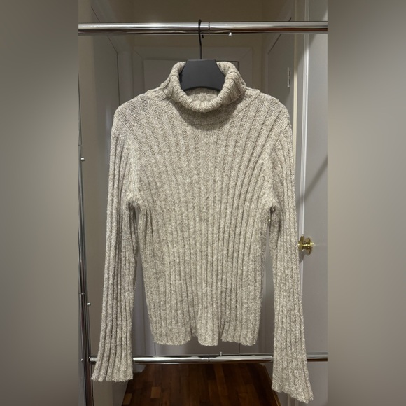 Babette Ballinger Sweater - Picture 1 of 2